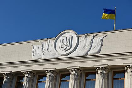 На Украине предрекли распад страны осенью