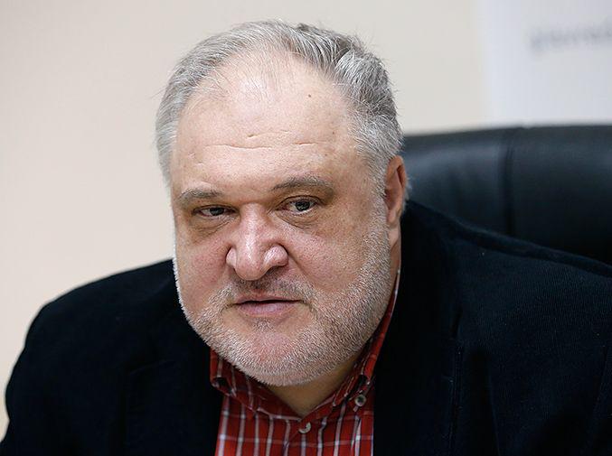 Задержания высоких должностных лиц Харьковского облсовета продолжают противостояние Банковой с Арсеном Аваковым - политический эксперт