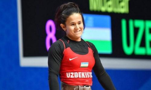 Узбекская соперница тяжелоатлетки Чиншанло установила олимпийский рекорд в Токио