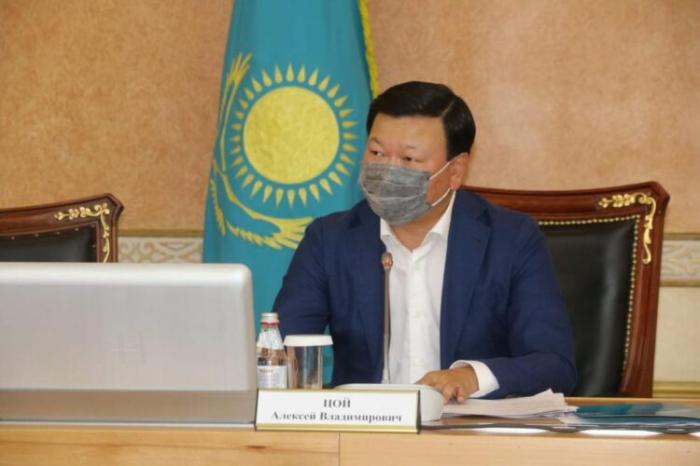 Зона риска: резкий рост смертности от коронавируса прогнозирует Цой в нескольких областях Казахстана