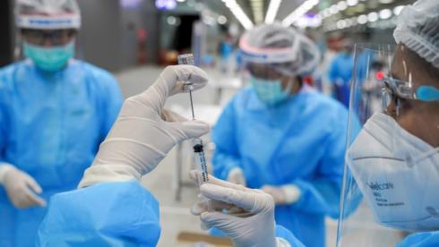 Казахстан планирует закупить еще одну китайскую вакцину