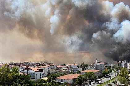 Отдыхающие в Мармарисе туристы раскрыли правду о ситуации с пожарами на курорте
