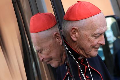 В США бывшего кардинала обвинили в изнасиловании подростка
