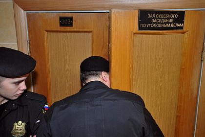 Военный суд посадил молодую москвичку за вербовку террористов