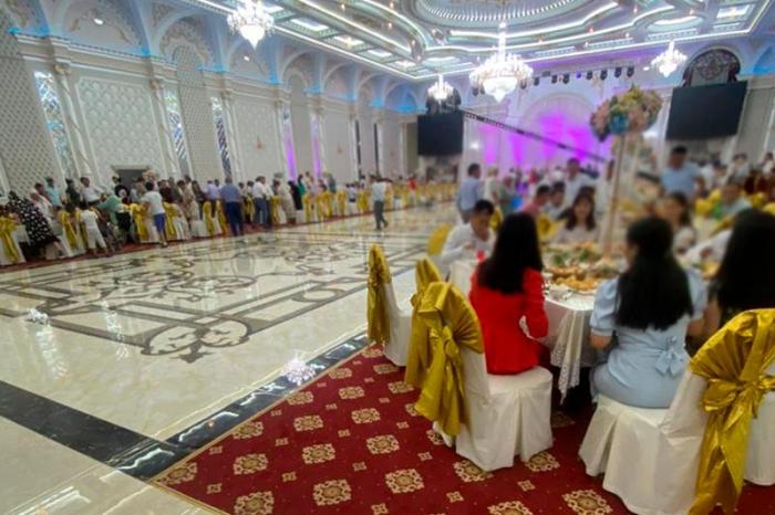 Туркестанские полицейские остановили свадьбу на 200 человек