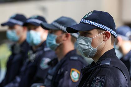 Австралиец притворился полицейским и призвал свергнуть правительство