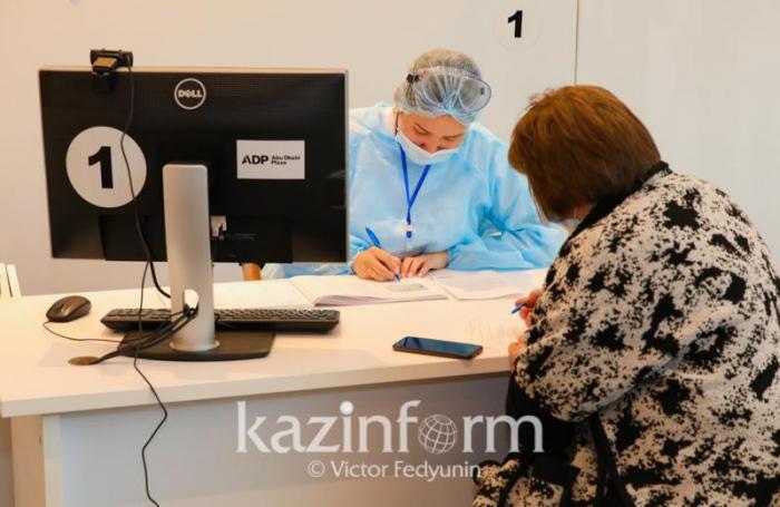 Более 556 тысяч человек вакцинировались от КВИ в Алматинской области
