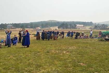 Бурятские шаманы помолились за Байкал