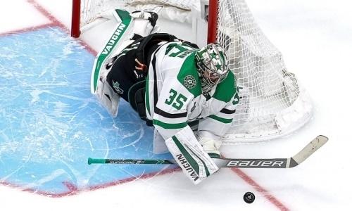 НХЛ показала ТОП-10 сейвов уроженца Казахстана в сезоне