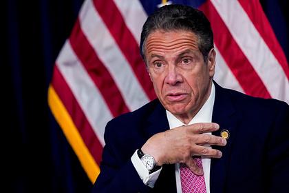 Губернатору Нью-Йорка предъявят обвинения в сексуальных домогательствах