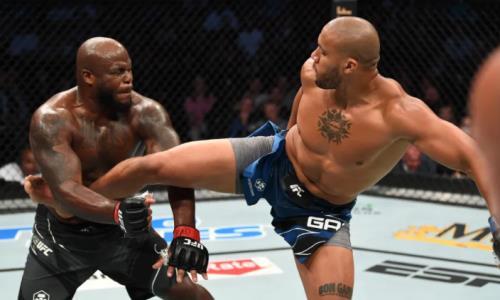 Видео брутального нокаута скандального тяжеловеса в главном бою турнира UFC