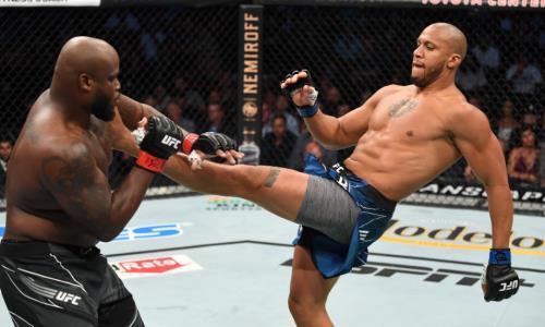 Видео полного боя с нокаутом Сирил Ган — Деррик Льюис на UFC 265 за титул в тяжелом весе