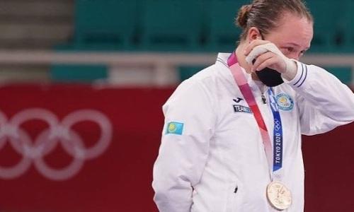 Казахстанская каратистка посвятила трогательный пост завоеванию медали Олимпиады-2020