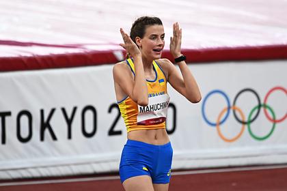 Захарова объяснила травлю украинской спортсменки из-за фото с Ласицкене