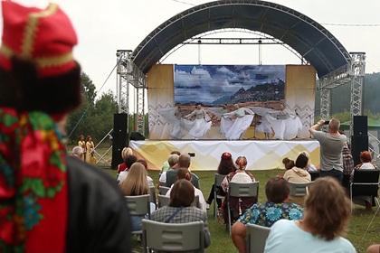 В Кузбассе провели фестиваль малочисленных народов «Тюльберский огонь»