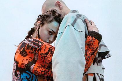 Известный бренд уличной одежды выпустит коллекцию от уральской художницы
