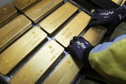 Ценам на золото пообещали дальнейший обвал
