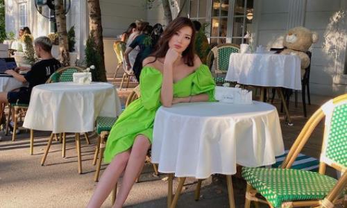 «Цвет настроения зеленый». Сабина Алтынбекова очаровала подписчиков новым сказочным фото