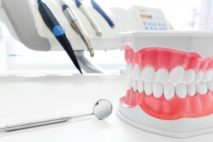 Стоматолог порекомендовал казахстанцам съедать два киви в день для здоровья зубов