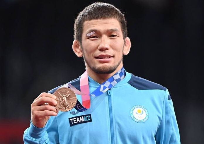 31 миллион отдаст нуждающимся Казахстана олимпийский призер Санаев