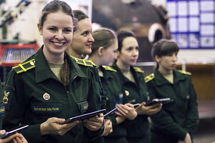 В ВКС России появятся экипажи женщин-летчиц