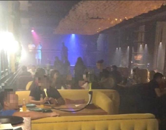 Курили кальян, не носили маски: нарушения выявили в лаунж-баре в Шымкенте