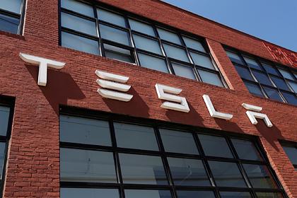 Акции Tesla упали после расследования США