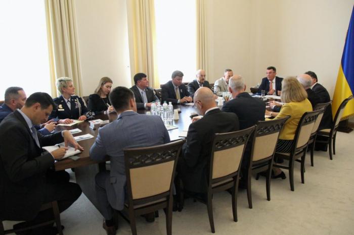 В Киеве прошла встреча Данилова и делегации от Конгресса США насчет безопасности Украины