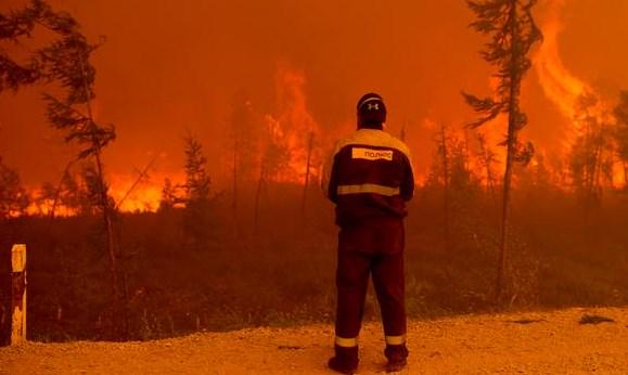В России бушует крупнейший пожар на Земле