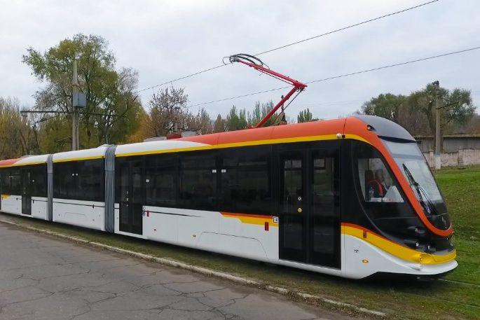 Днепр и Кривой Рог хотят купить трамваи на 1,2 млрд гривен