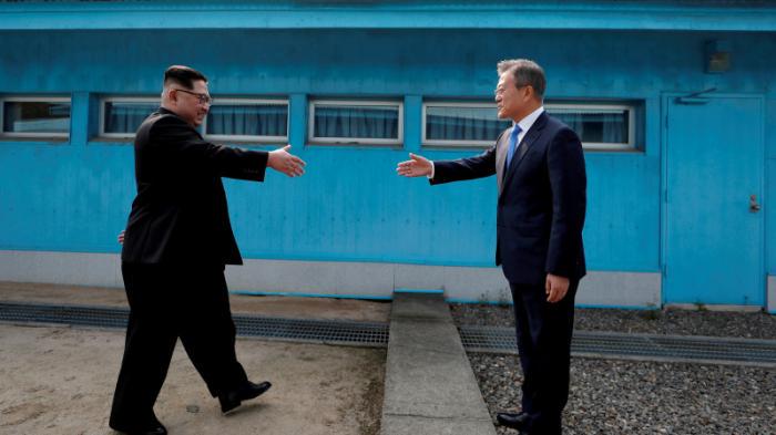 Южная Корея призвала КНДР вернуться за стол переговоров
                18 августа 2021, 18:17