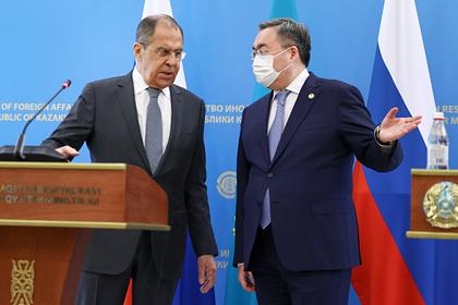 Россия договорилась с Казахстаном о противодействии бытовому национализму
