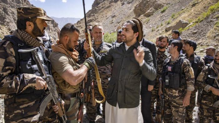 Воюющие с талибами моджахеды Ахмада Масуда призвали на помощь западные страны
                19 августа 2021, 08:40