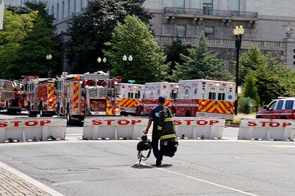 Полиция Вашингтона не нашла бомбы в автомобиле у здания конгресса США