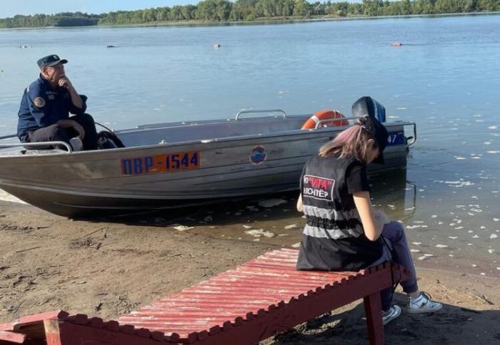 В Павлодаре утонул 12-летний мальчик, спасатели ищут его тело