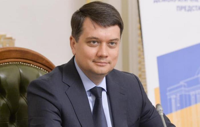 Разумков рассказал, что в повестке дня СНБО нет вопросов об отставке Кличко