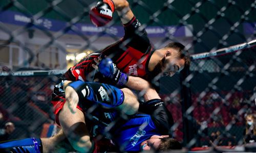 Казахстанский боец завоевал «золото» на чемпионате Европы по MMA