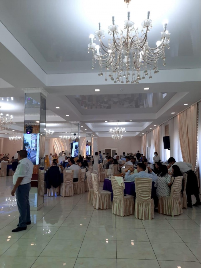 Проведение свадьбы в ресторане пресекли в Нур-Султане