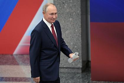 Путин рассказал о важности исторической памяти для народа