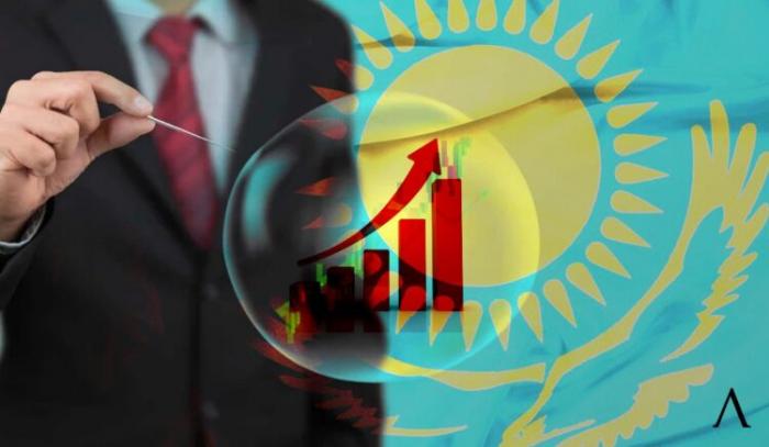 Пузырь на кредитном рынке Казахстана может лопнуть осенью 2022 года – эксперт