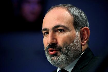 Пашинян передаст парламентской оппозиции сведения о переговорах по Карабаху