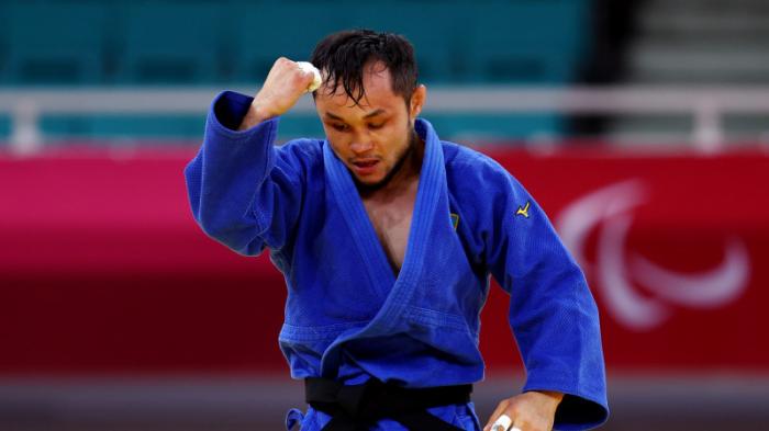 Дзюдоист Ануар Сариев принес Казахстану вторую медаль Паралимпиады
                27 августа 2021, 10:47