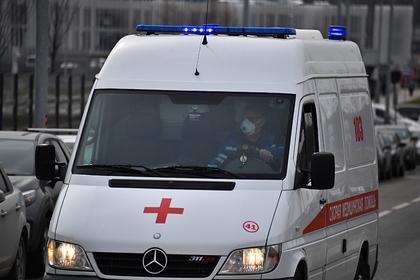 В России трехлетнюю девочку насмерть зажало дверями автобуса