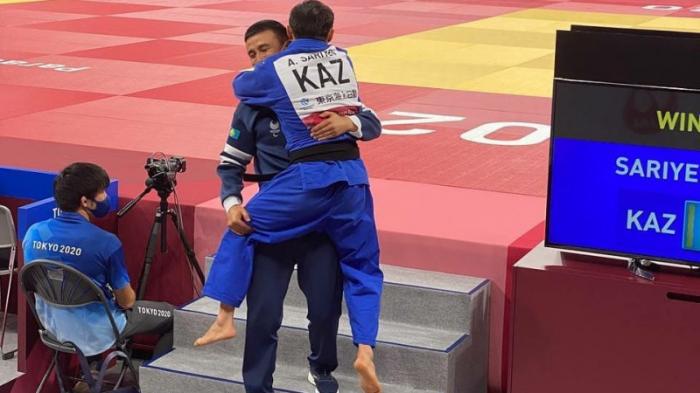 Дзюдоист Ануар Сариев завоевал серебро на Паралимпиаде-2020
                27 августа 2021, 14:23