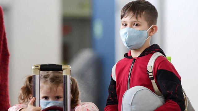 В Казахстане детям с хроническими заболеваниями разрешили не ходить в школу