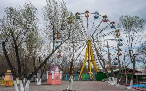 В День Шахтёра в Караганде не будет праздничных мероприятий и прекратят работать аттракционы в парке из-за объявленного траура
