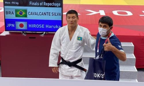 Казахстанский дзюдоист победил узбека и сразится за «бронзу» Паралимпиады в Токио