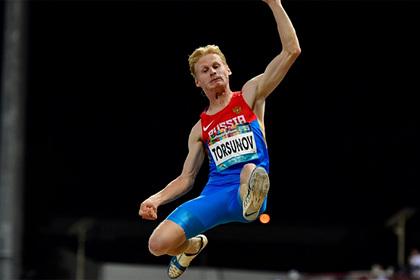 Российские прыгун в длину и бегун завоевали золотые медали на Паралимпиаде