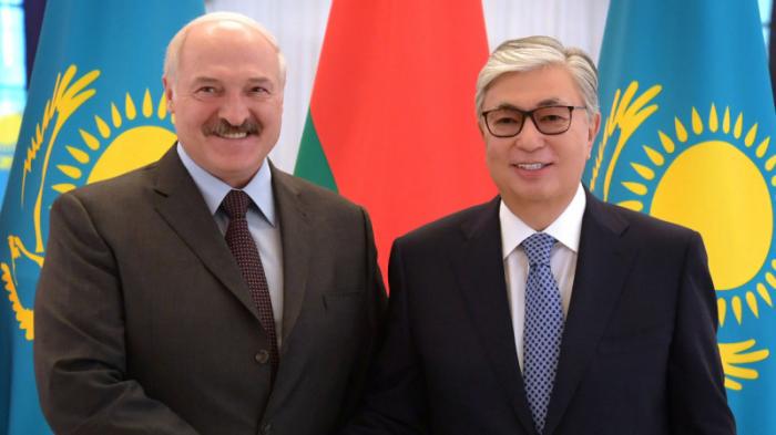 Токаев поздравил Лукашенко с днем рождения
                31 августа 2021, 15:34