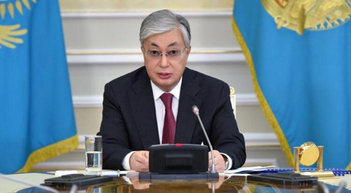 Государство не должно помогать банкирам — Токаев о развитии экономики Казахстана